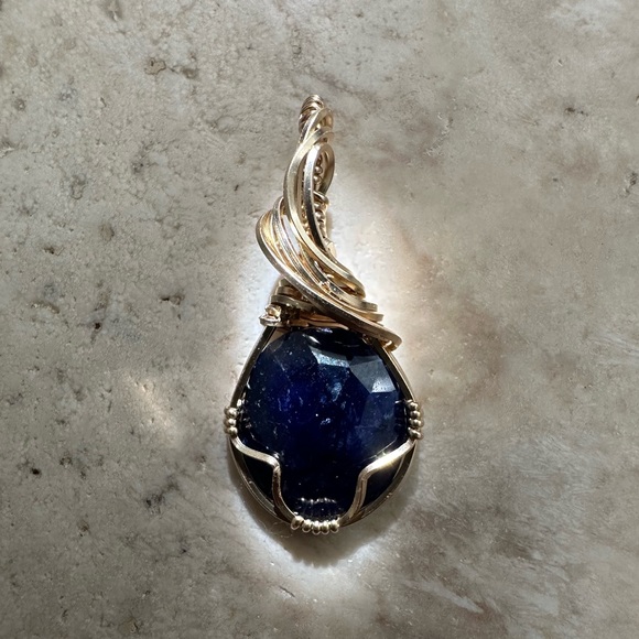 14k Gold Filled Blue Sapphire Necklace Pendant - Picture 3 of 7